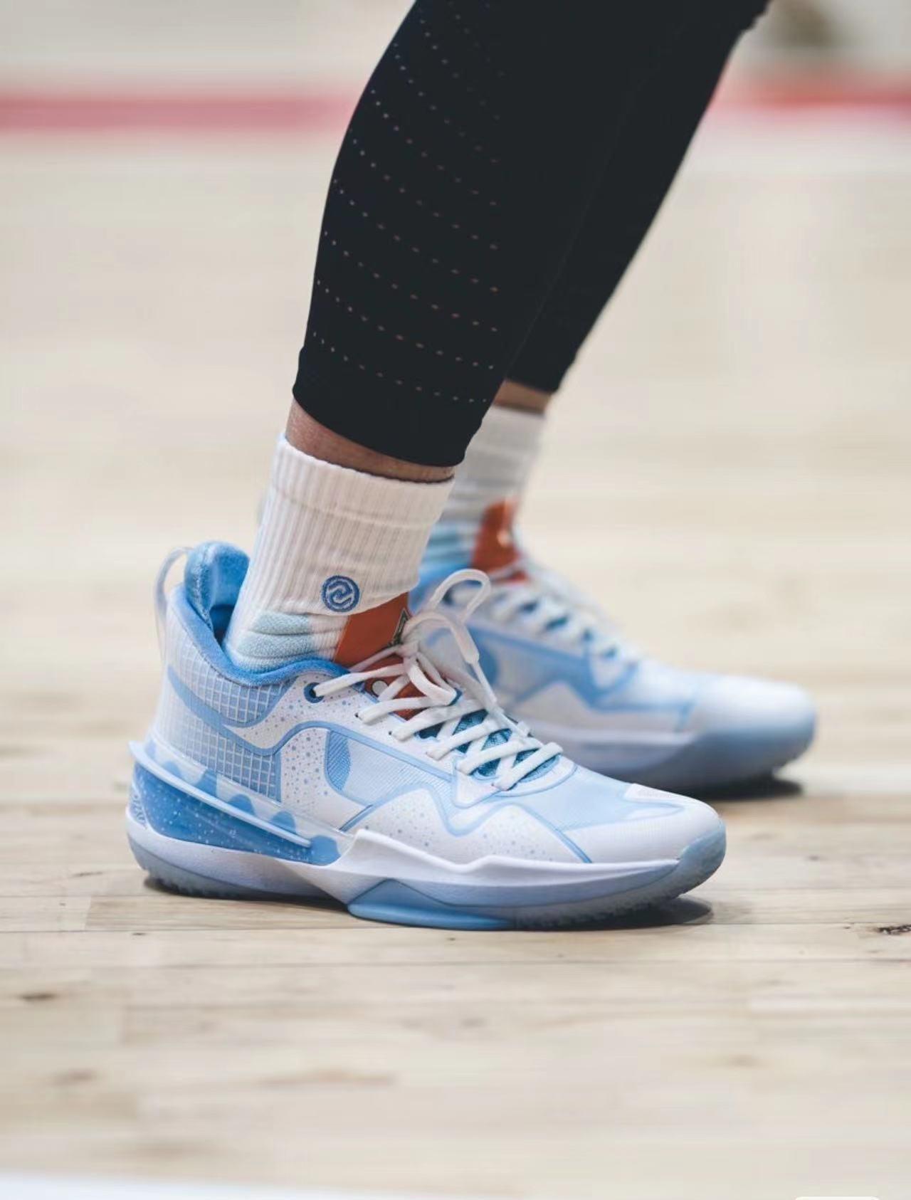 篮球鞋哪种好(400元实战篮球鞋盘点,你推荐哪双?)