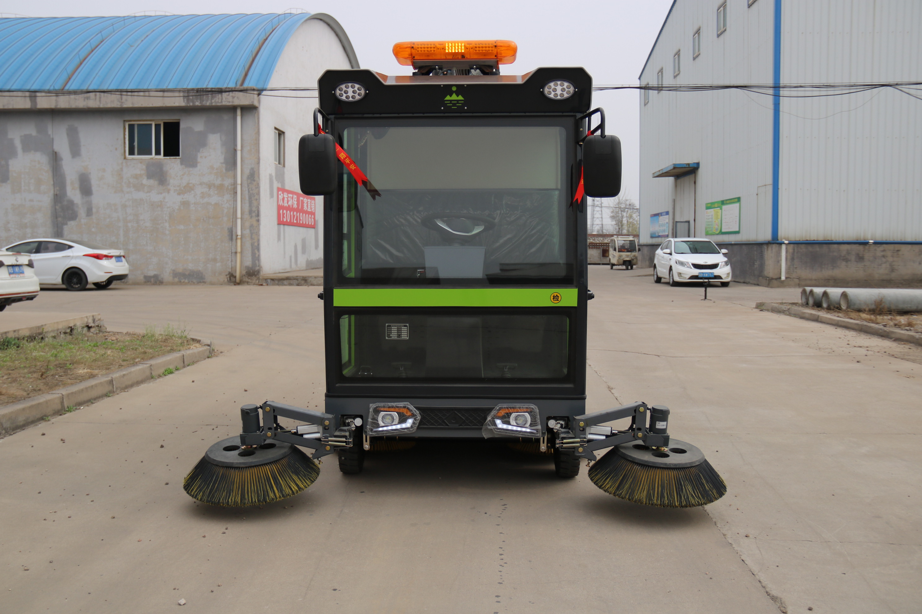 道路清扫机帮助我们解决了哪些困扰,如何延长他的使用寿命?