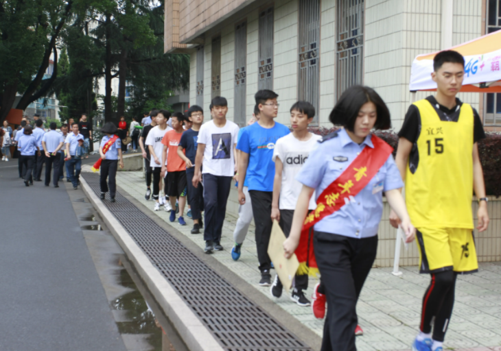 一所“初中生”能考的警校，女生也有机会，毕业后可参加联考入警