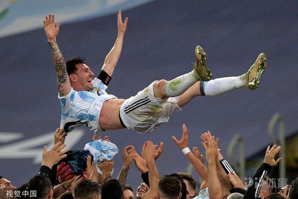 2021年欧洲杯c罗（梅罗2021终极PK：C罗进球多！梅西全面性+冠军含金量完胜）