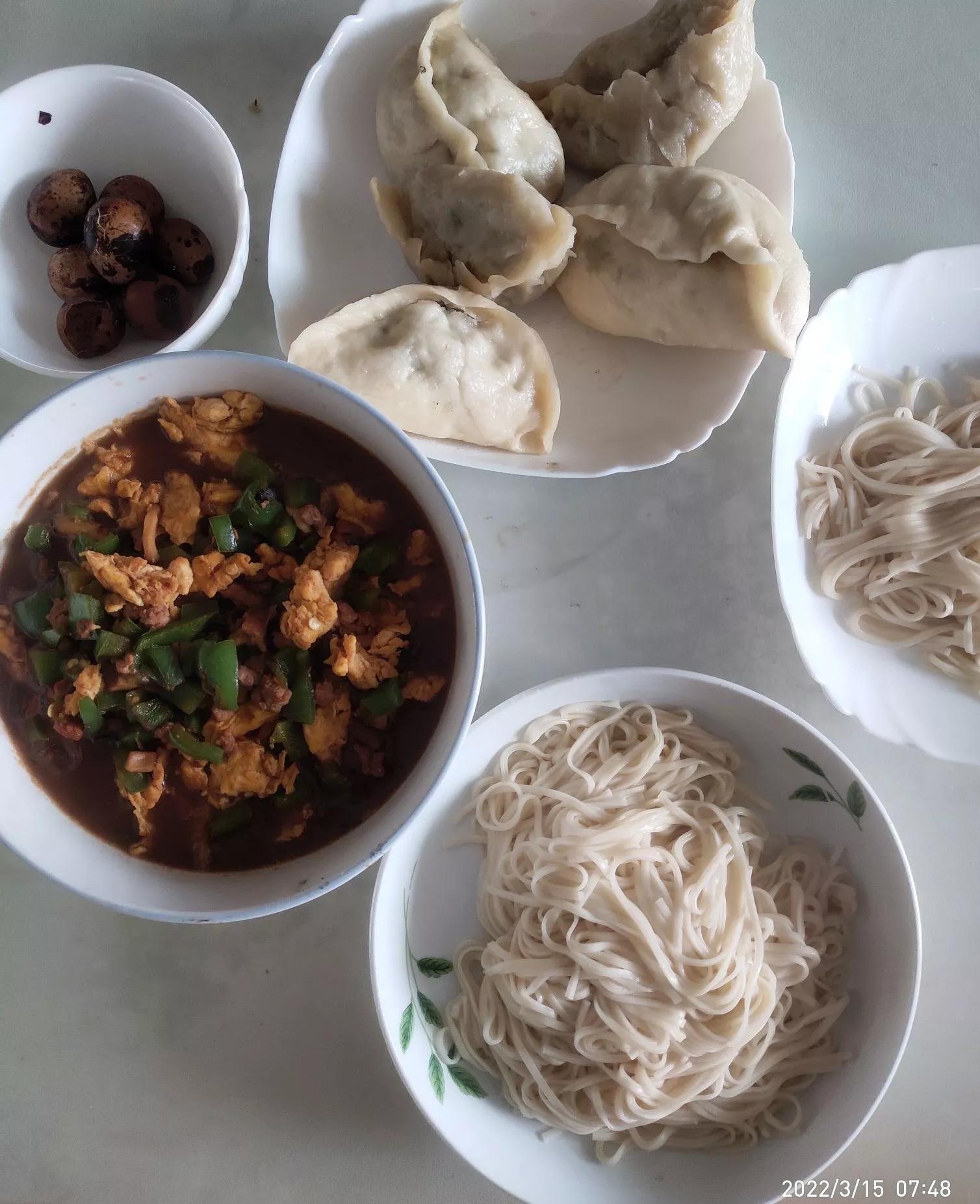 按下暂停健 居家防疫第3天 距高考84天！高三学生家庭吃什么饭菜？