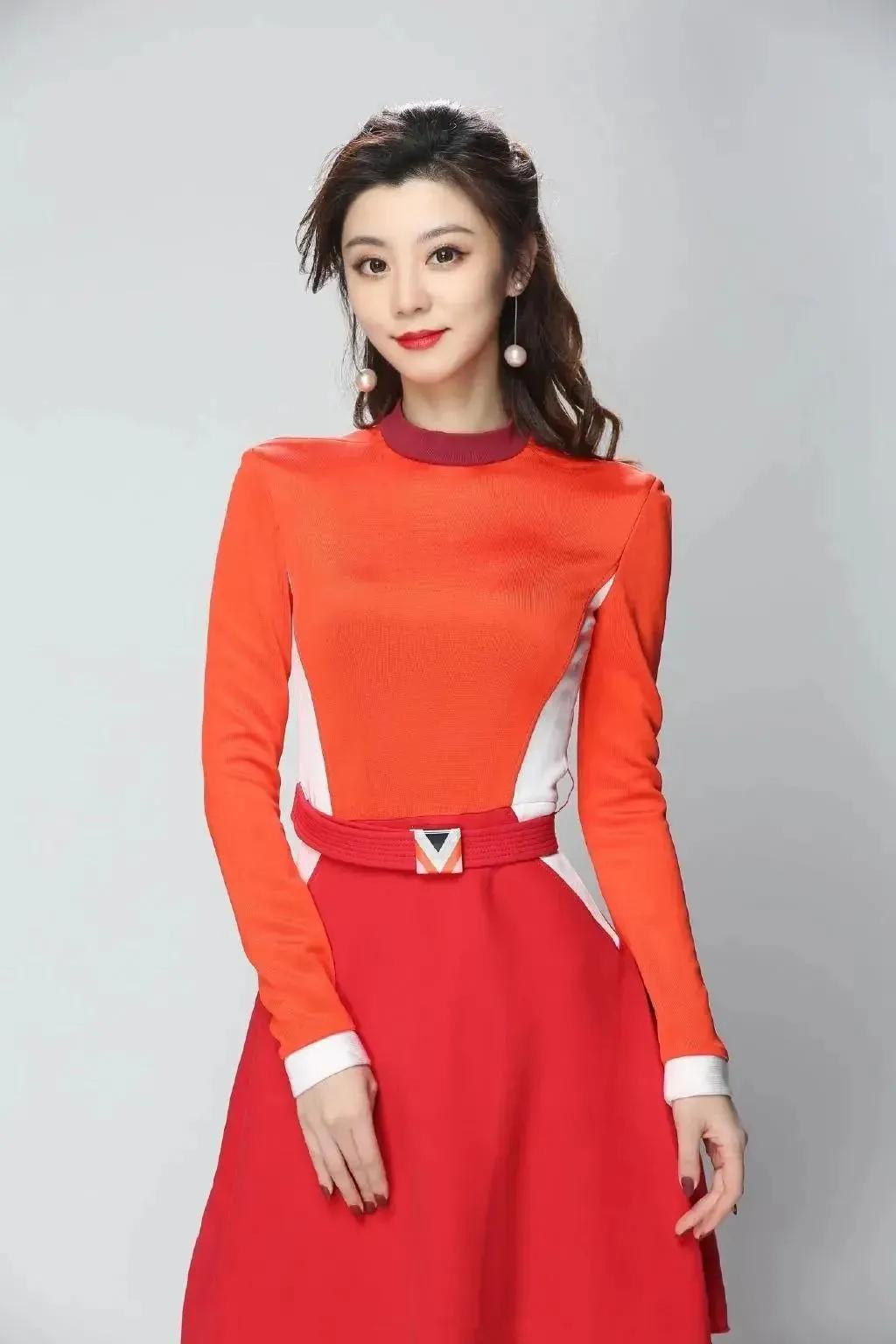 费沁雯的老公是谁 – 抖音库