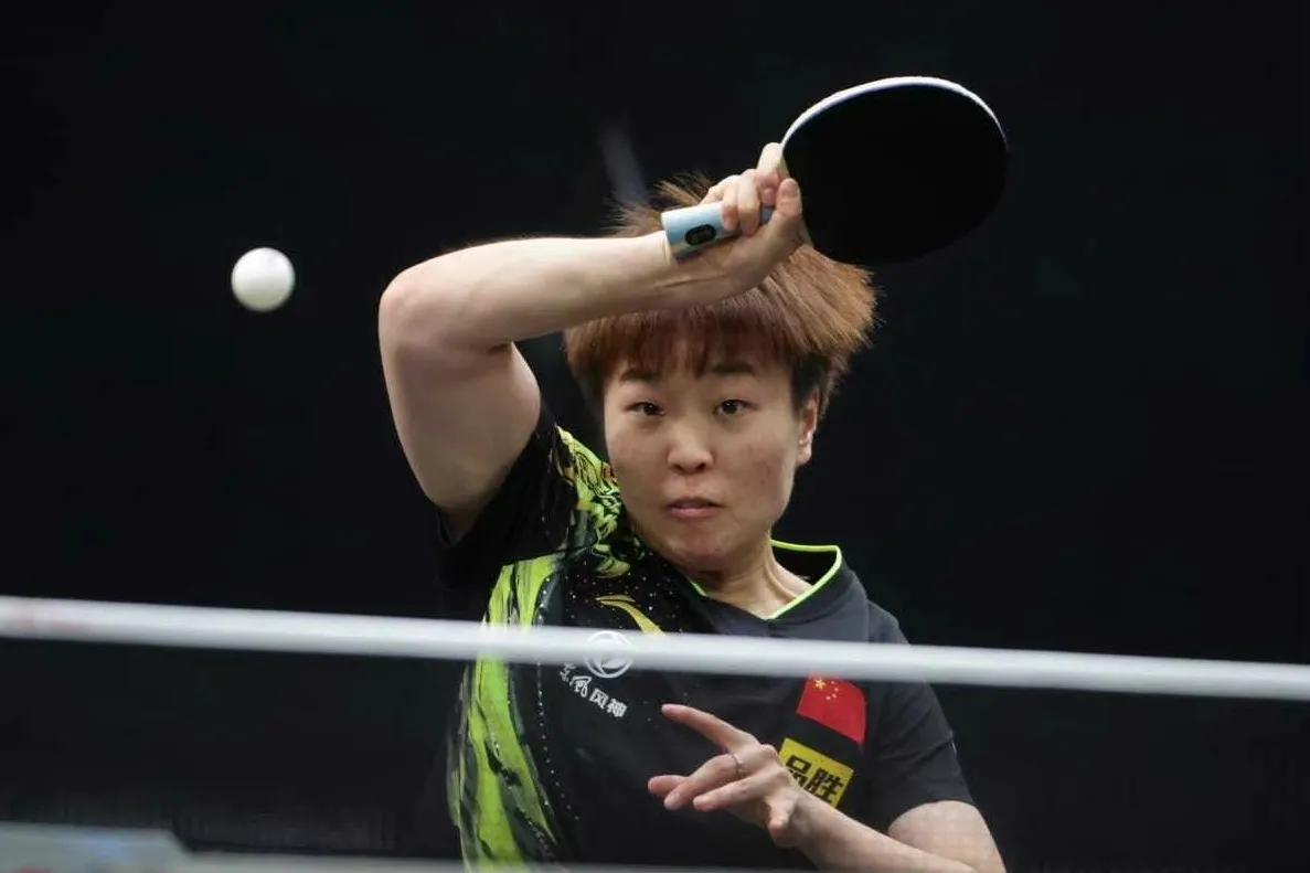 国乒直板小将胜全国冠军进四强，13岁张本美和被打哭，三金花抗日