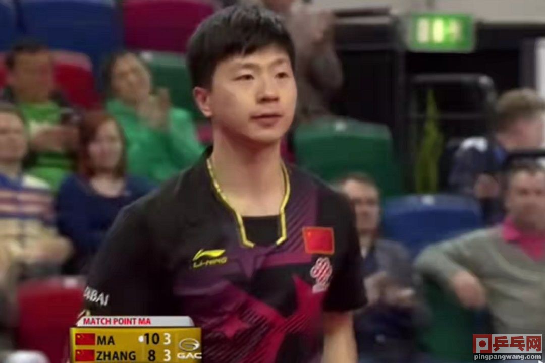 张继科vs马龙2016（马龙张继科7局大战，2015德国公开赛马龙大逆转，张继科跳出档板）