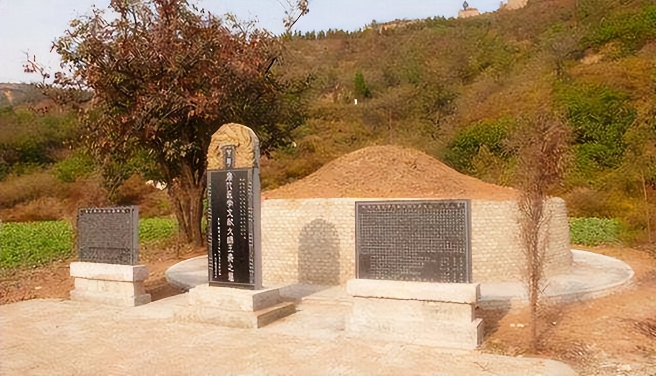 西安出土李建成陵墓，墓室内刻有55个字，以此看清了李世民的为人