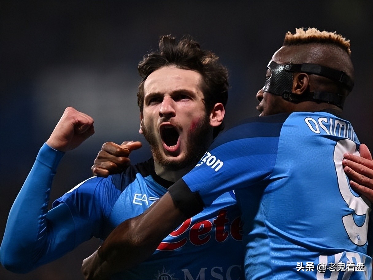 曼市双雄有意挖角（那不勒斯边锋叫价翻10倍，曼城喜鹊超1亿欧挖角）-趣拿体育