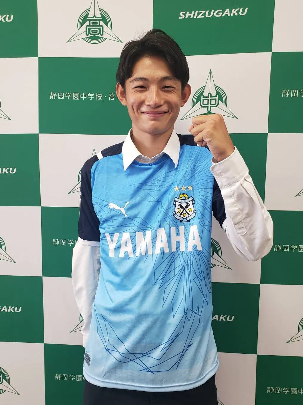 青森山田强势夺三冠王(参加完全国大赛，最受关注的这两位日本高中生，加盟了J1联赛球队)