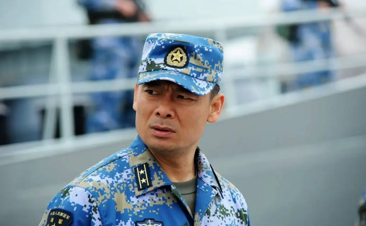 经典军旅剧《火蓝刀锋》：12位让人印象最深刻的角色