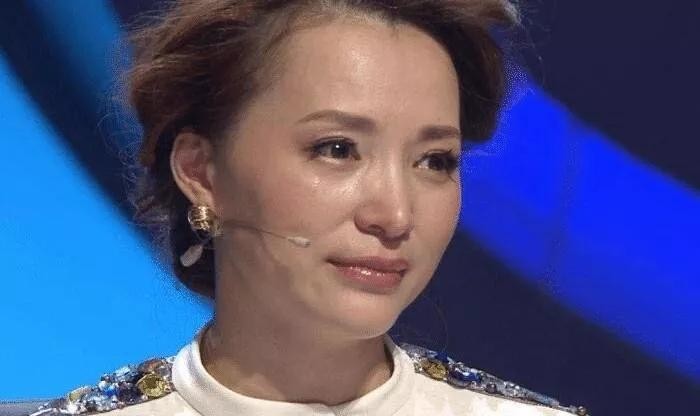 桑晨：因身高放弃跳舞，阴差阳错成为主持人，扎根央视28年