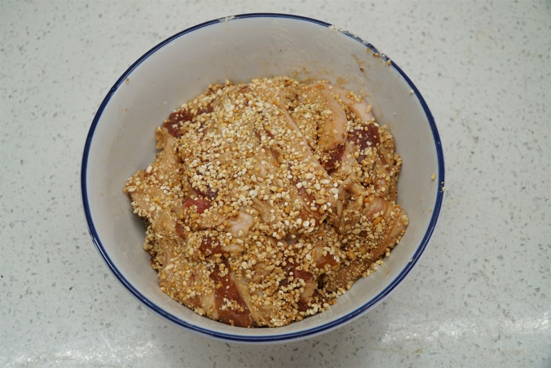 蒸肉米粉怎么做（教你做出米粉不夹生肉香十足）
