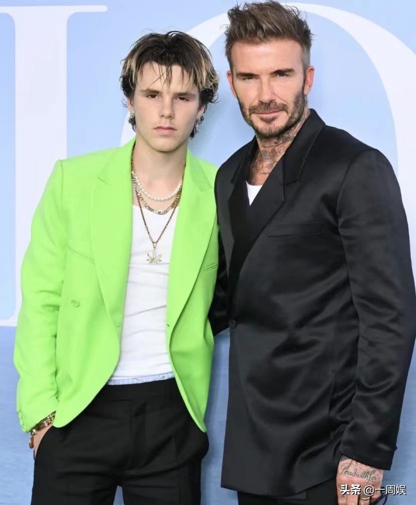 贝克汉姆携儿子参加活动，父子同台颜值亮了，网友的评论扎心