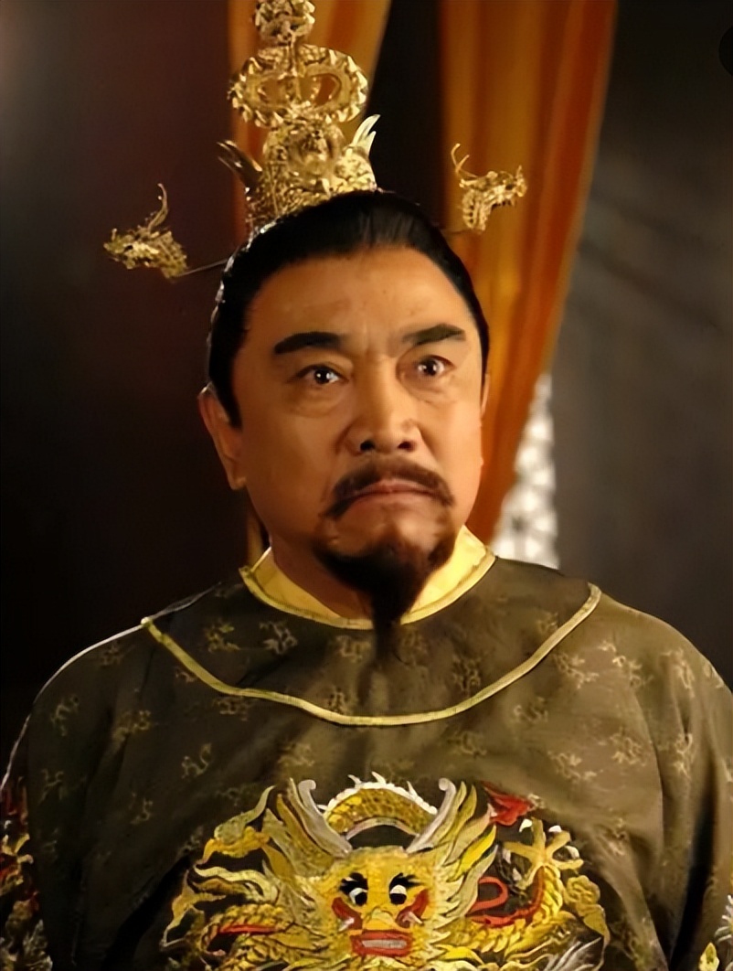 同样演“朱元璋”，把胡军与四位老戏骨放在一起，差别出来了