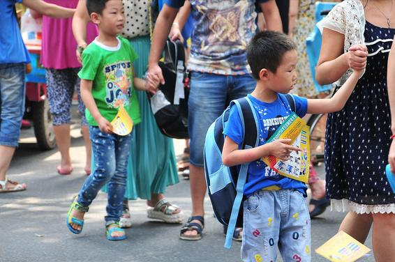 广州市2所大学毕业证一文不值，已被点名曝光，家长报考需谨慎