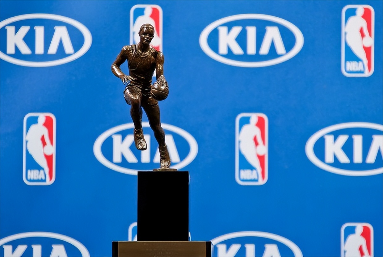 nba哪些巨星没得过mvp（NBA史上含金量最低的5个MVP！诺维茨基上榜，第一位场均仅13.8分）-华海博客