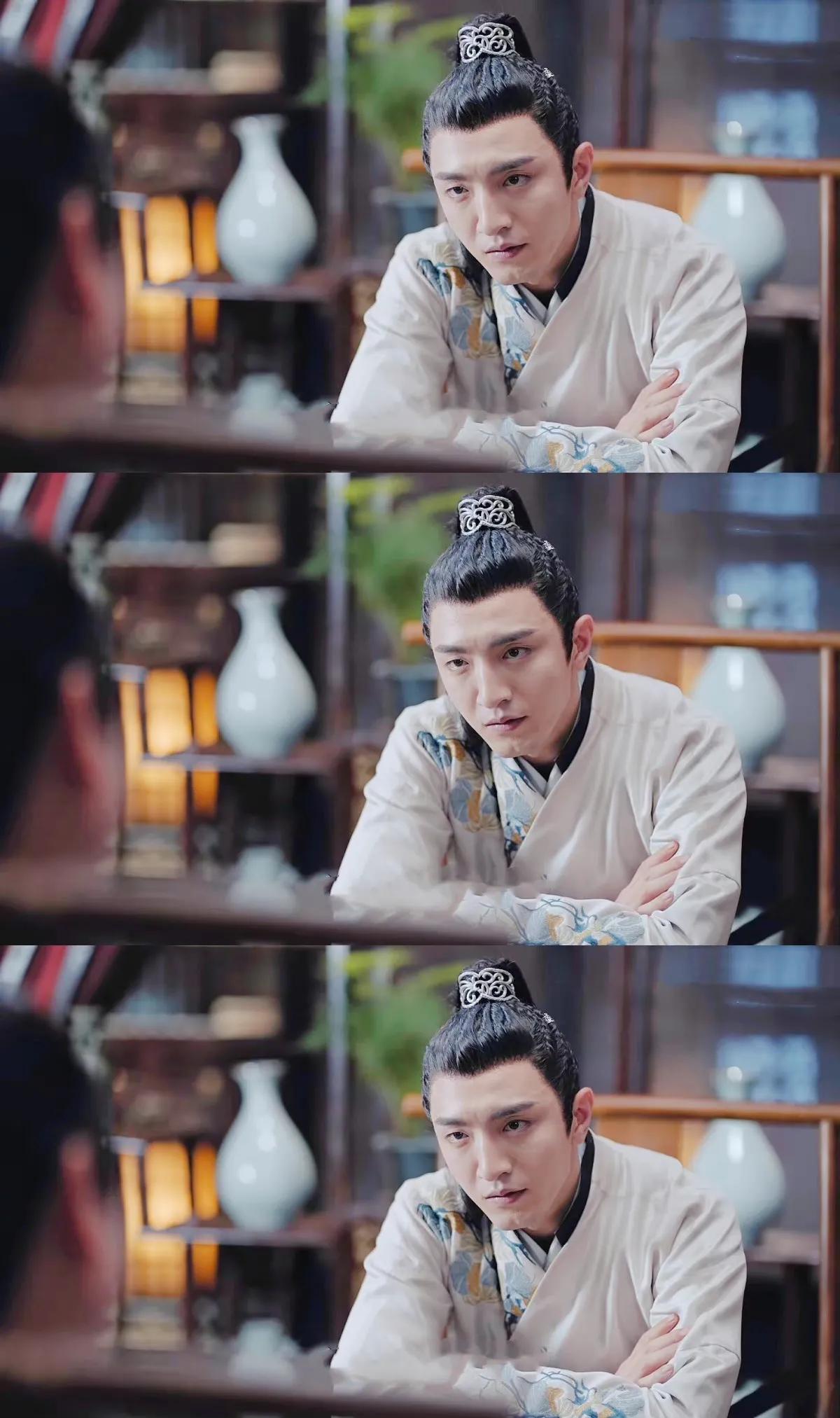 古装丑男？不，现代美男