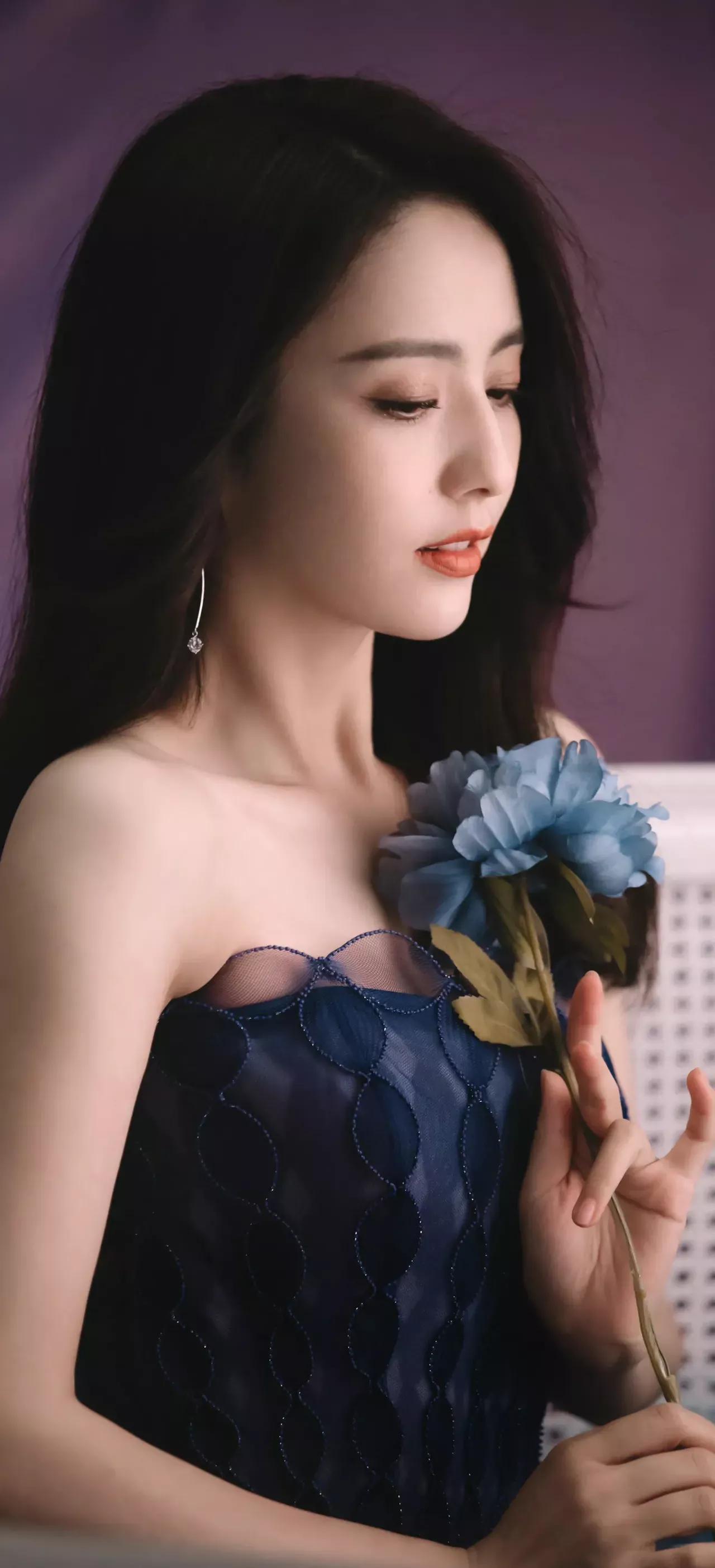 佟丽娅：气质优雅，温婉大方，甜美可人