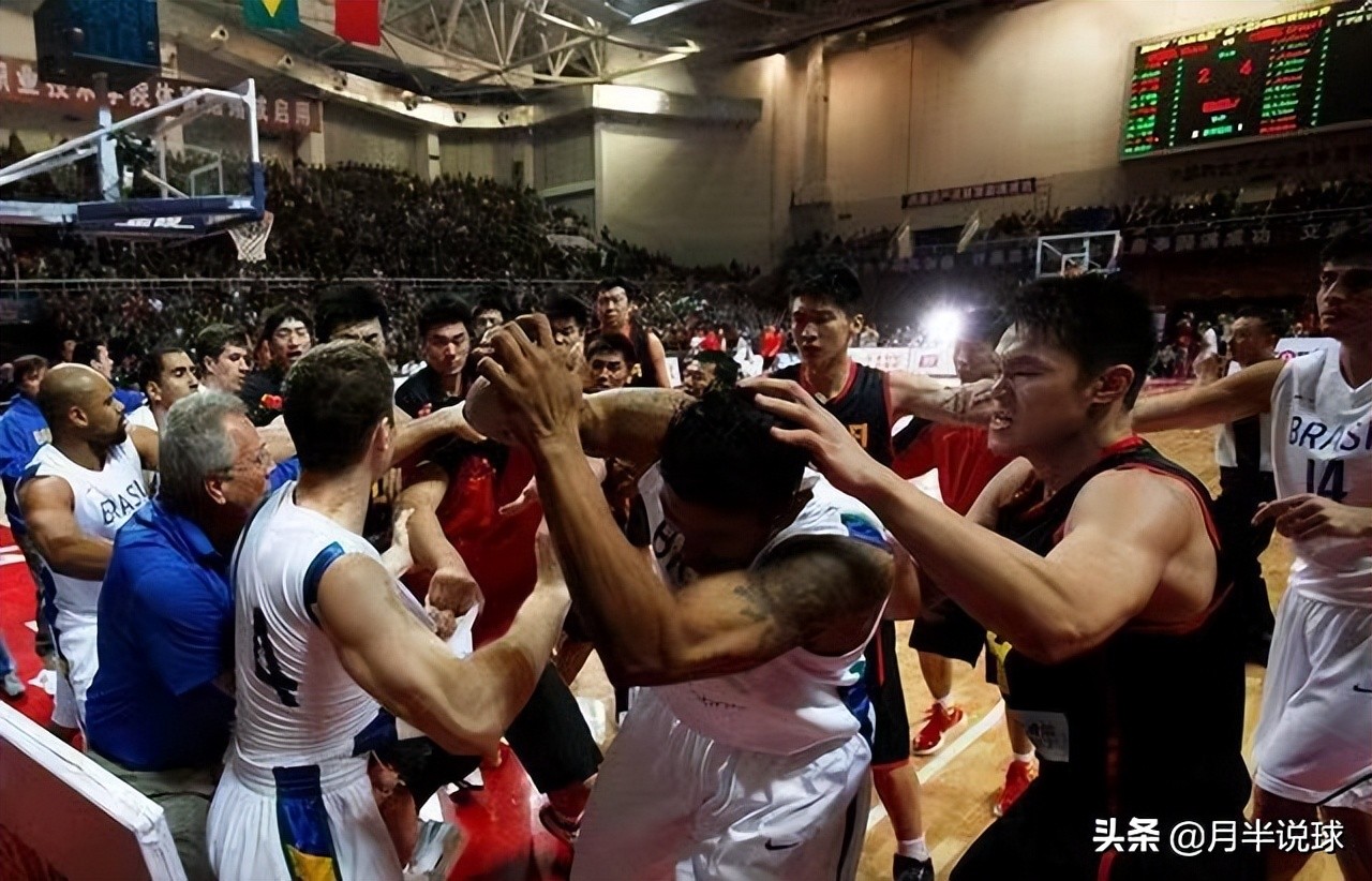 2010年男籃亞運會（為張慶鵬出頭，軍體拳打退巴西，回顧朱芳雨2010年球場打架事件）