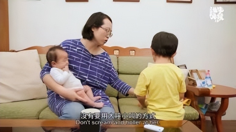 和2弟准备要第6个孩子(80后夫妻10年生6个孩子，没有老人帮忙不请保姆，累趴下还想再生)