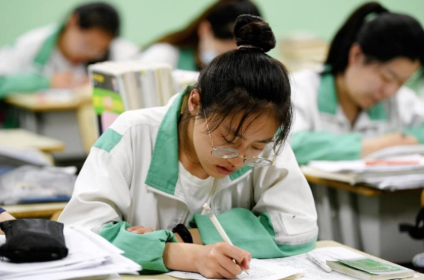 深圳中学校长建议取消选择题，称更能选拔优秀人才，家长态度不一