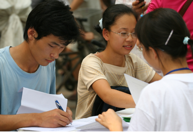 高中时填的档案有多重要？一点都不能马虎，直接影响到学生的未来