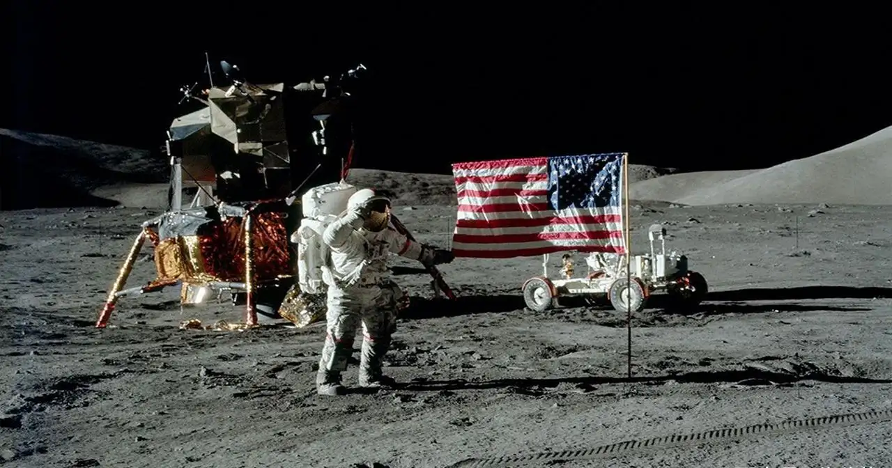 美国阿波罗登月是真的吗?