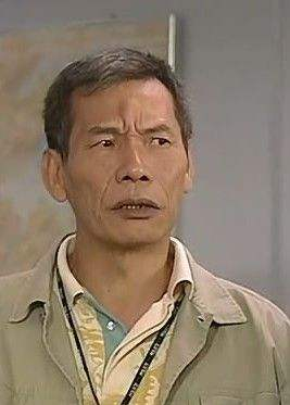 一张大嘴,是他的标志,他就是tvb的老戏骨王青.