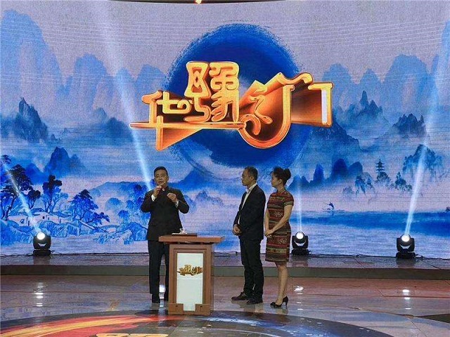 2009年河南农民鉴宝被套路，"专家"17万收走宝物，转手卖了8736万