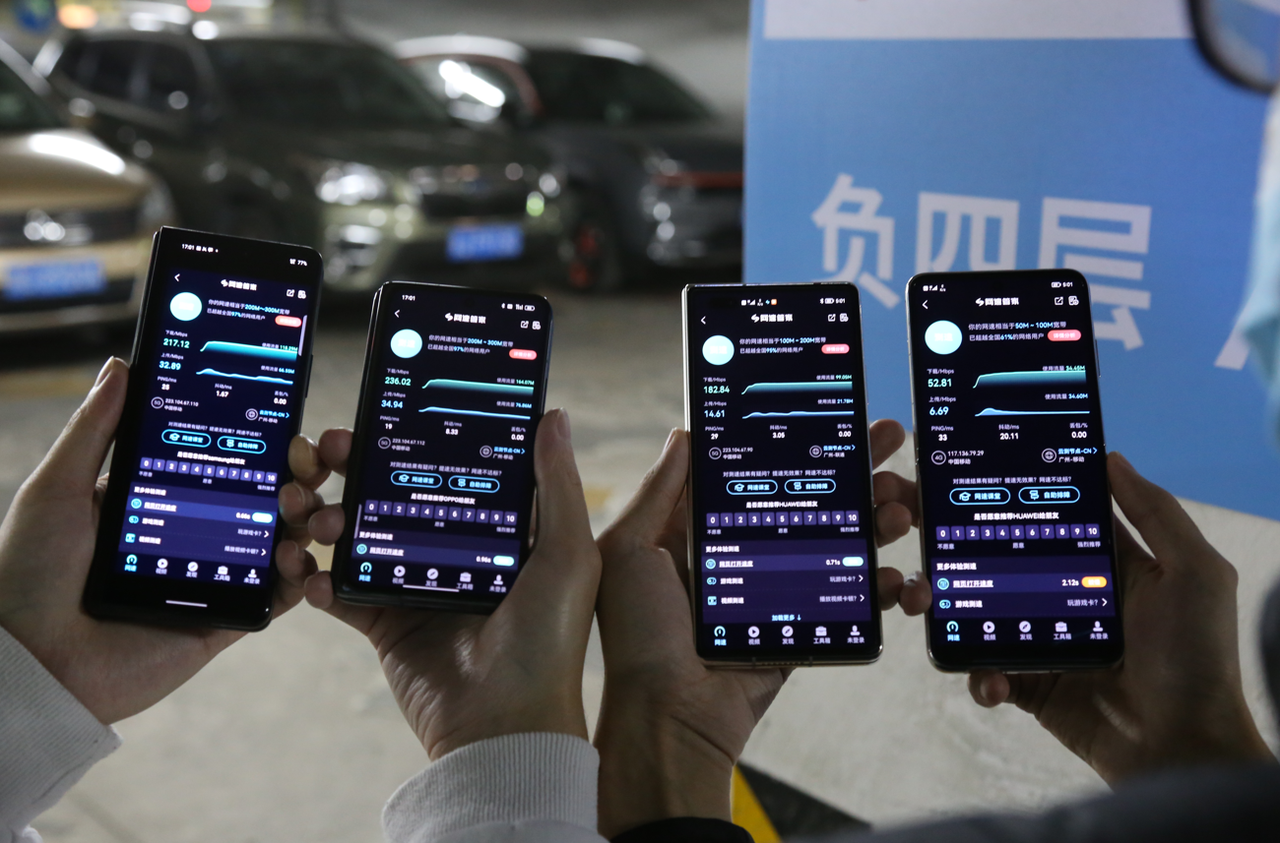 折叠旗舰信号大揭秘，OPPO华为三星谁能更胜一筹？一文了解真相