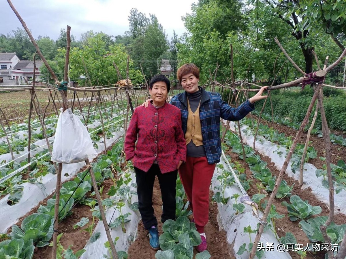 我离婚后独自带娃，女儿4岁托给邻居照顾，晚上去厕所，人间蒸发