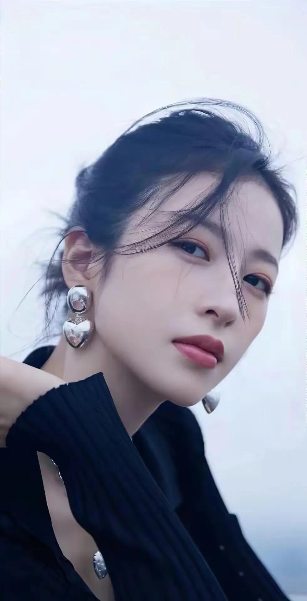 高圆圆、古力娜扎、蔡文静美图大赏，微微一笑很倾城