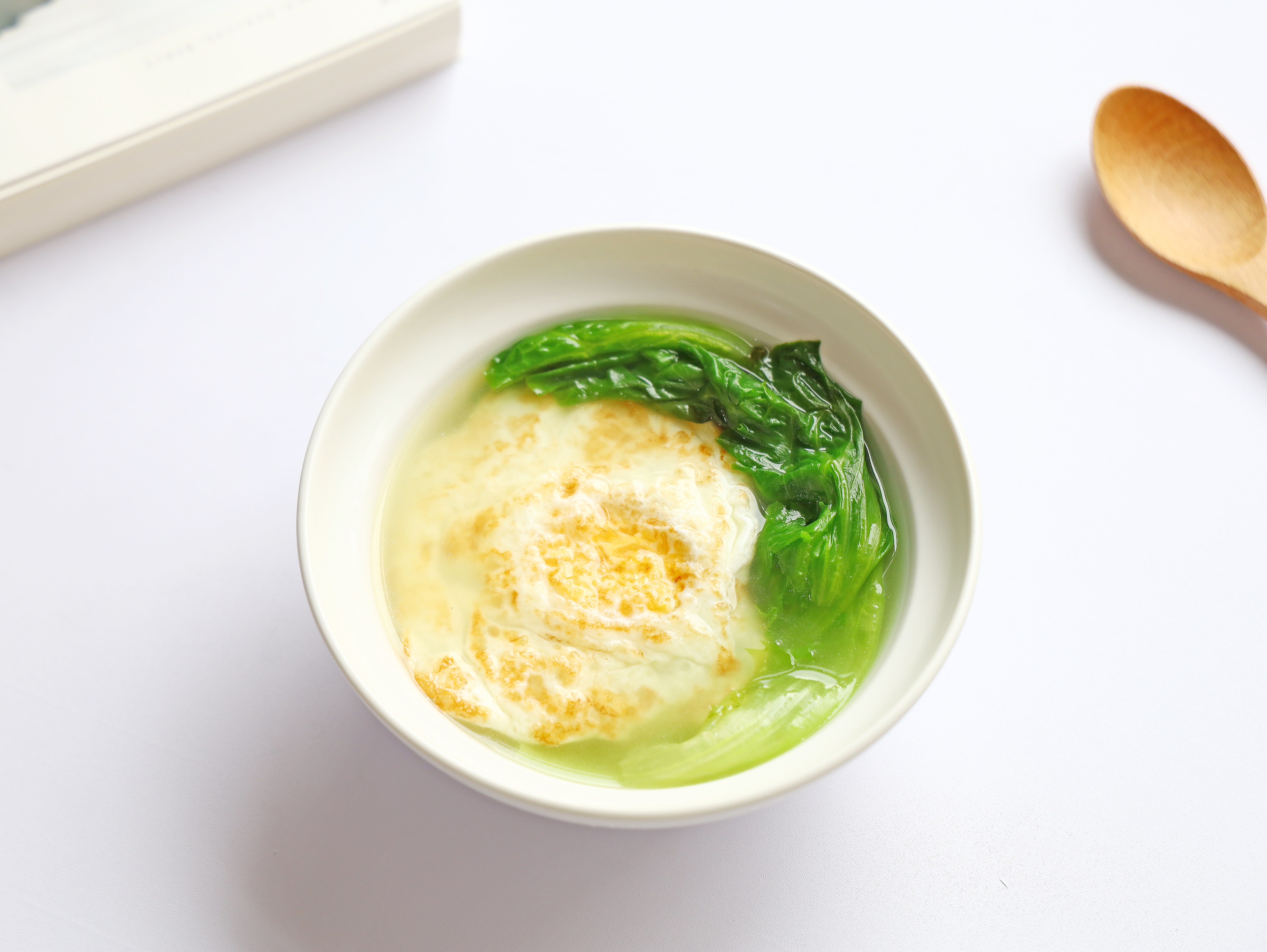 生菜鸡蛋汤做法大全(生菜煎蛋汤春季减脂必备汤)