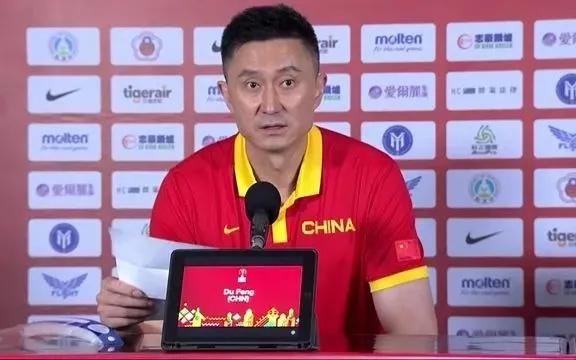 中国男篮加时赛险胜巴林，青黄不接的中国男篮只能换帅？