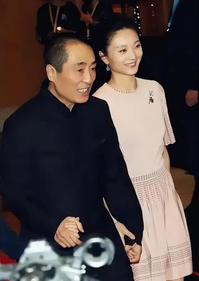 张艺谋把陈婷当"生育机器"了?原来我们都被骗了