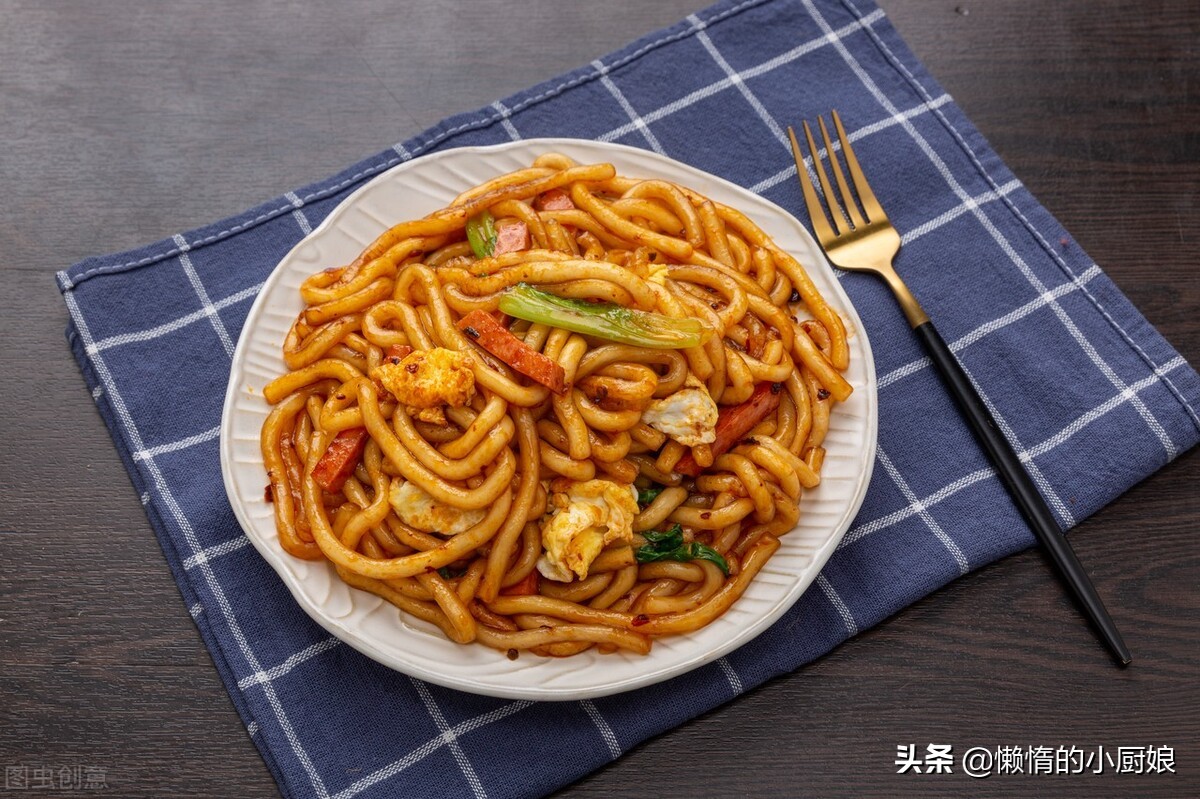 夜宵吃什么好（推荐三款好吃又易做的宵夜）