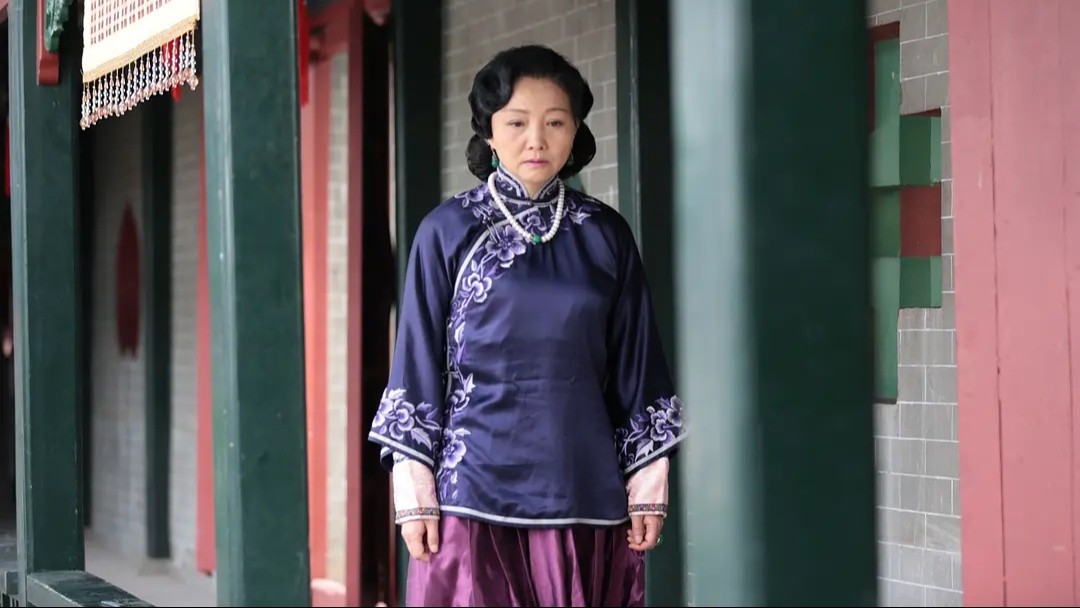 抗战剧《战地枪王》热播，李健徐梵溪主演，配角都是熟面孔