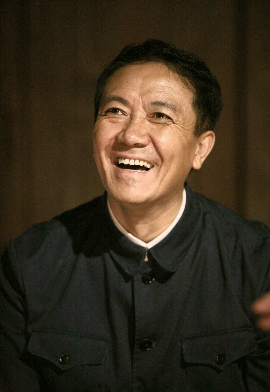 李幼斌:所有爱都给了二婚妻子和继子,亲生儿子与他为敌37岁不婚