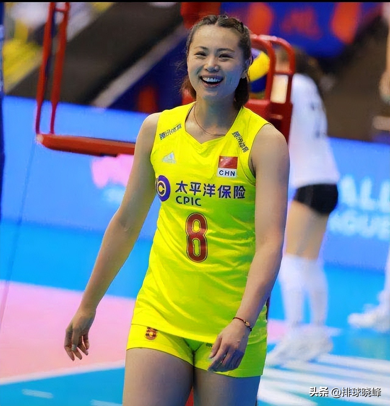 曾春蕾世界杯冠军是督促（曾春蕾的幸福-回忆告别赛场的女排白金一代队员之九）