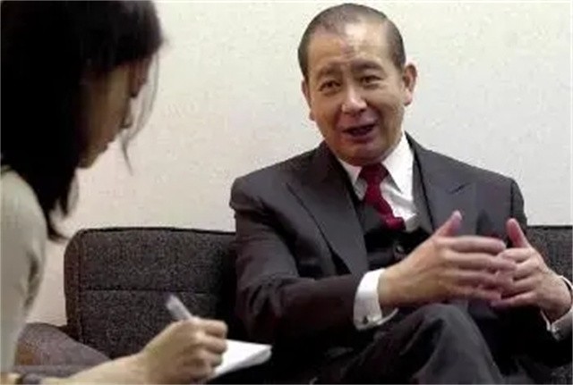 李国宝是谁，能为何鸿燊扶灵？香港第一望族，李嘉诚也让他三分