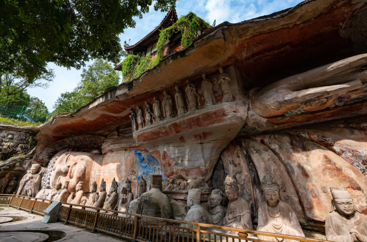 大足石刻旅游(中国最精美的石刻) - 悦闻天下