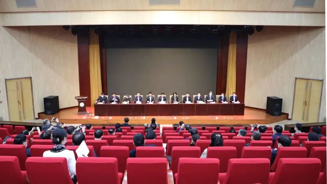 快讯：郑州大学一附院领导班子调整，涉及7人