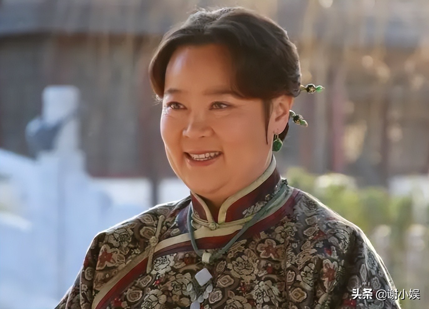 方青卓:结婚半年就离婚,二婚嫁救命恩人,坦言:不嫁他我可能就死了