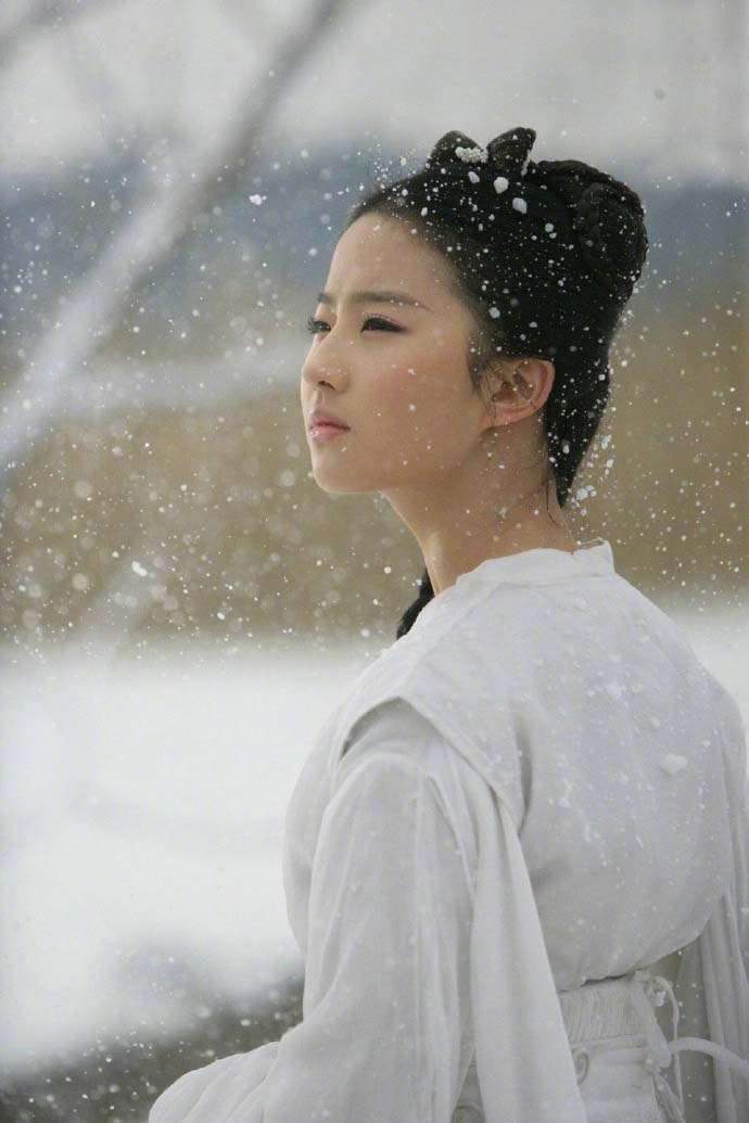 刘亦菲的小龙女造型 当之无愧的神仙姐姐