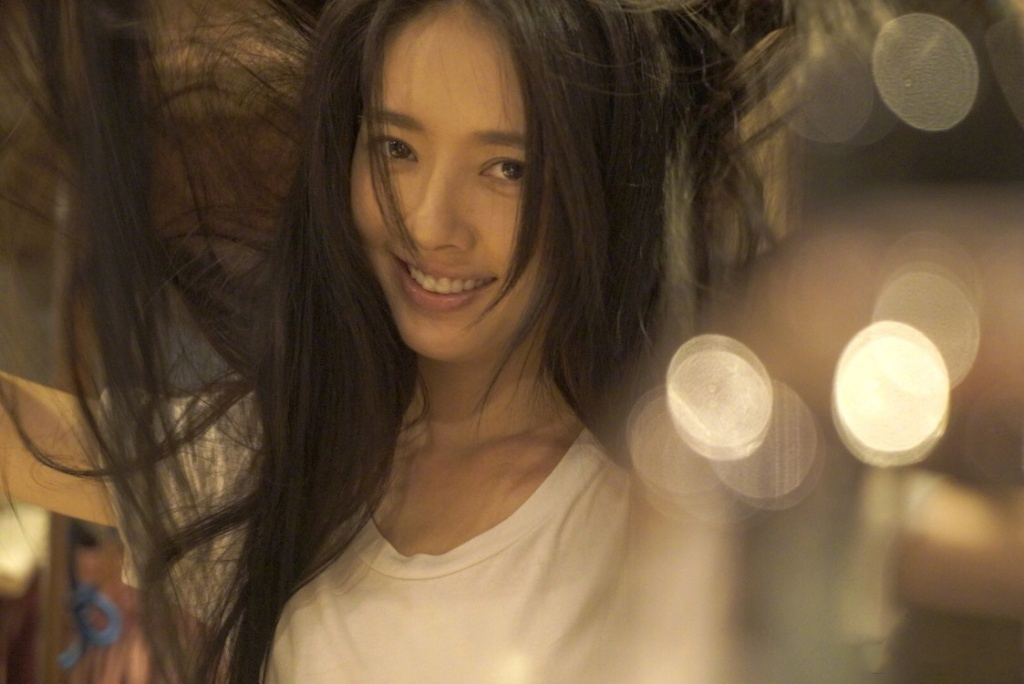 人妻郭碧婷一次看个够 海量私房自拍照 女神文艺也可以性感