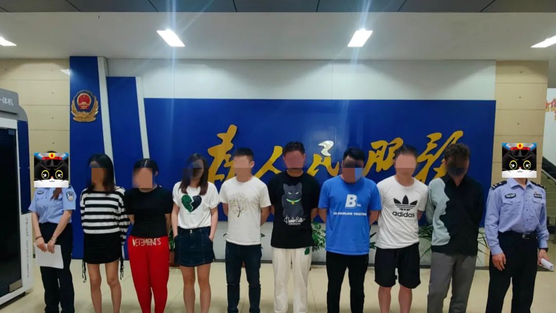 新余8名青年男女在包厢内聚众吸食毒品，丑态百出！被当场抓获！