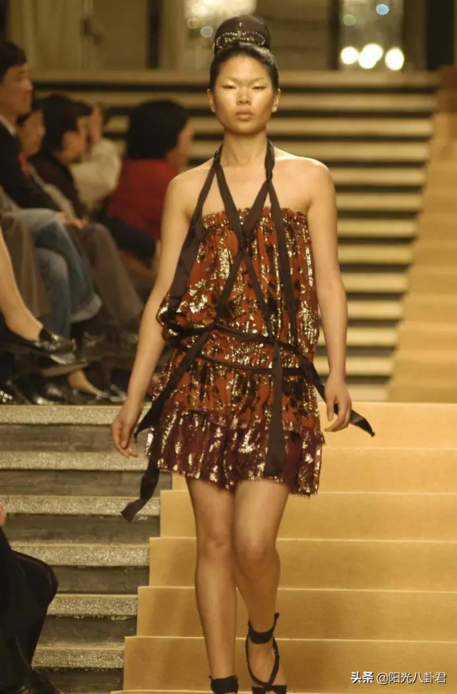 长相不行身高凑，这6位明星如果不是长得够高，可能个个是路人