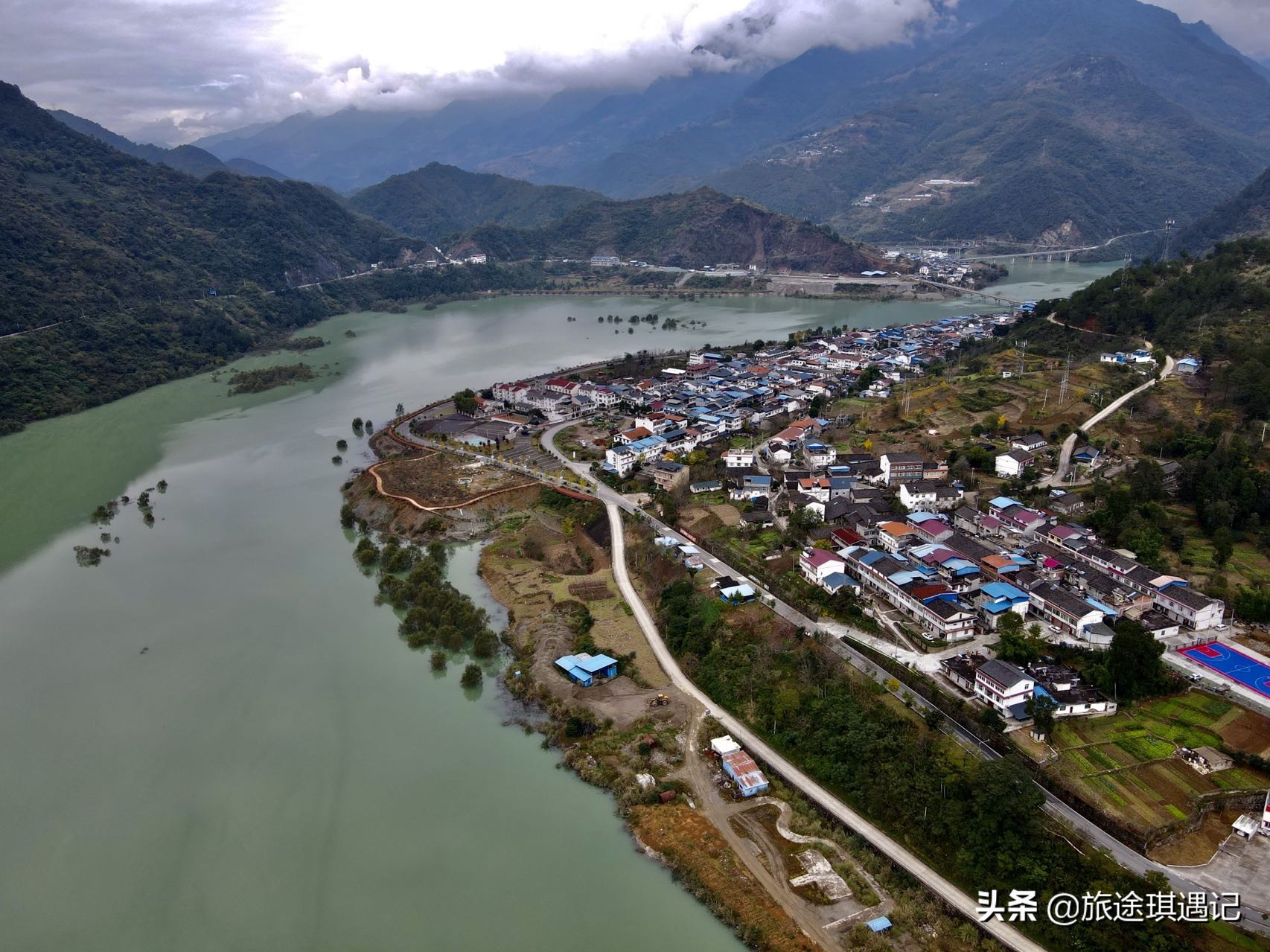 甘肃应该怎么玩？三条路线游览深厚文化底蕴，尽显旅游大省风采