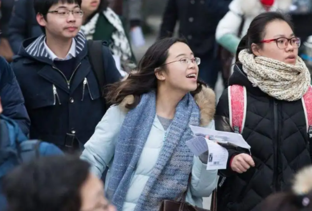 南方上大学和北方上大学的区别，3张图完美诠释，过来人深表认可