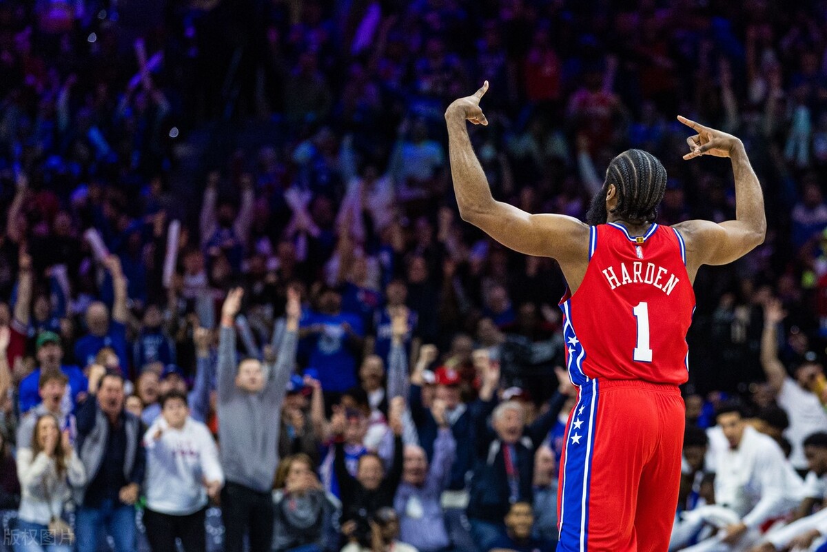 nba伪巨星有哪些(NBA季后赛测出四大伪巨星！来看看球迷心中的“软蛋”都有谁)