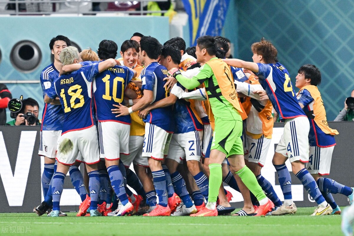 世界杯德国对日本（世界杯又一冷门！德国1-2遭日本逆转 堂安律浅野拓磨替补破门）