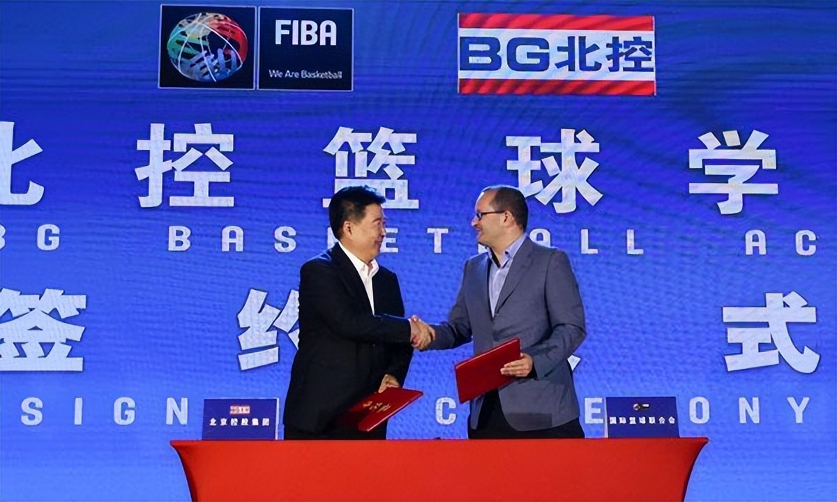 cba球队名单佛山(CBA中职篮的另类球队北京控股的四大派系马布里是佛山系)